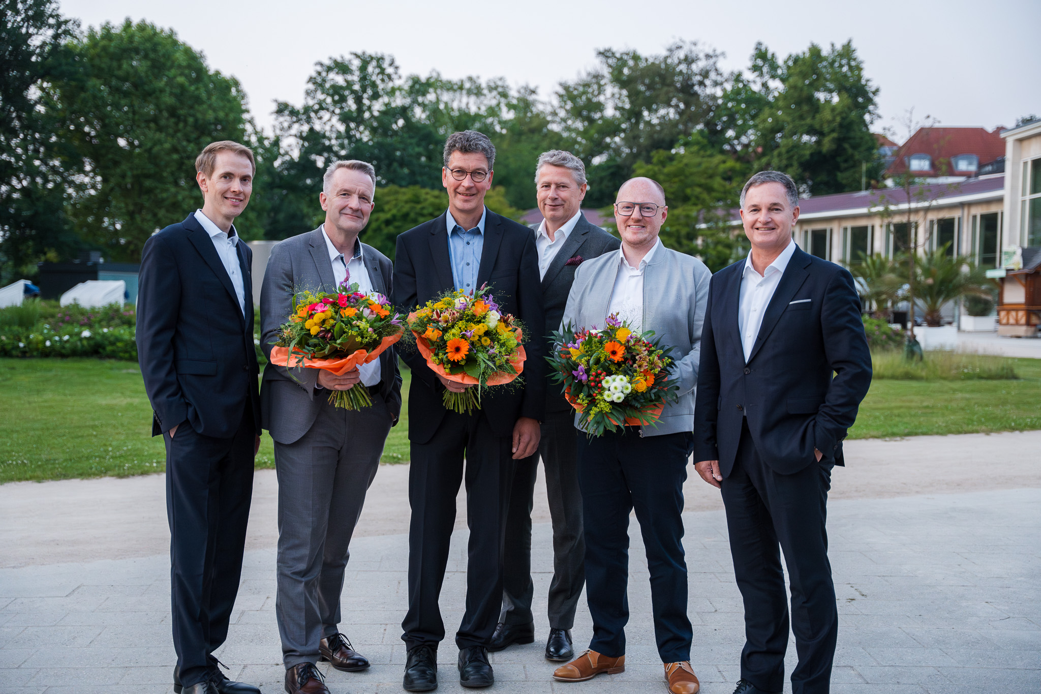 von links: Matthias Smit (Vorstand), Ulrich Backhaus (stellv. Vorsitzender des Aufsichtsrates), Lutz Brakemeier (Mitglied des Aufsichtsrates), Robert Horstbrink (Vorsitzender des Aufsichtsrates), Dr. Jan Schürmans (neues Mitglied des Aufsichtsrates) und Matthias Kruse (Vorstandssprecher)